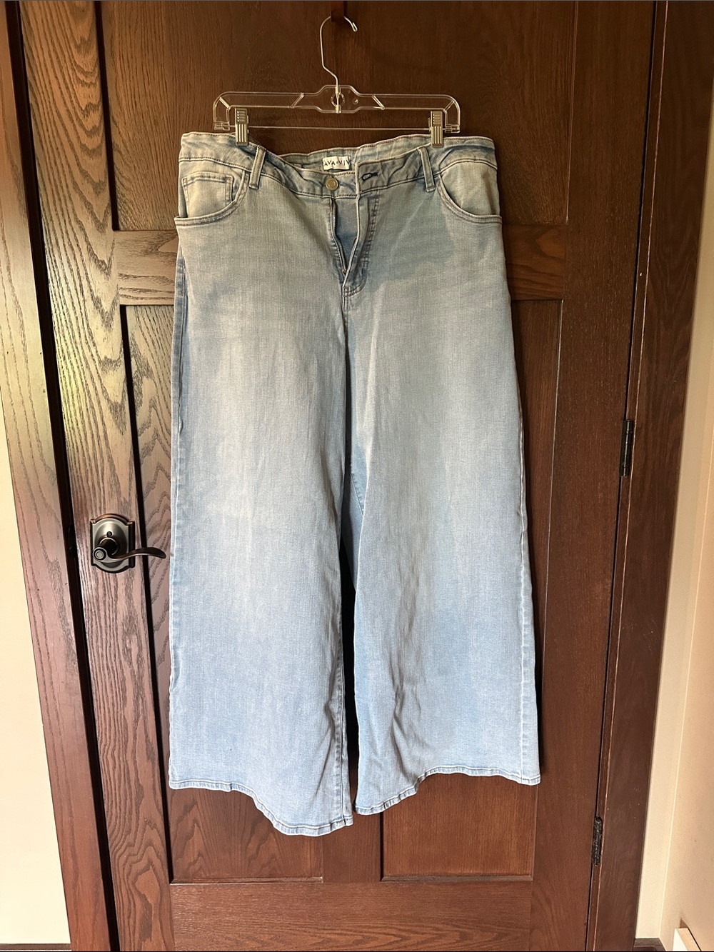 Ava & Viv Light Blue Wide-Leg Jeans